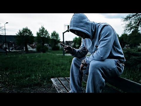 LA SQUADRA ft. POISON VERBAL - J'oublie pas (clip officiel)