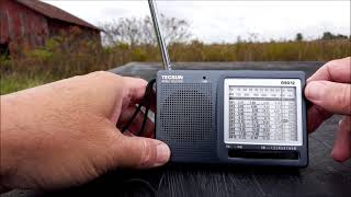 Video thumbnail for Let's talk about the Tecsun R9012. by Two Hands and a Radio