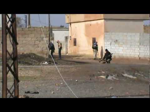 التجهيز لاقتحام أحد حواجز النظام في قرية معان في ريف حماة من قبل كتيبة شباب الإسلام