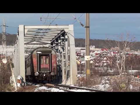 Tren R5702 Ilva Mica - Suceava intarziat 221' trece pe la Selgros Suceava cu EA357 - 10.12.2017