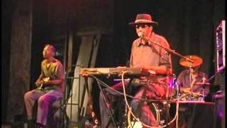 SOA Alfred Brown and the SOA Band play Lets Straighten it out.wmv