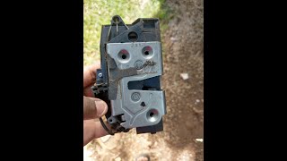 Ford Ranger XLT 2014 T6 Front Passenger Door Latch Replacement