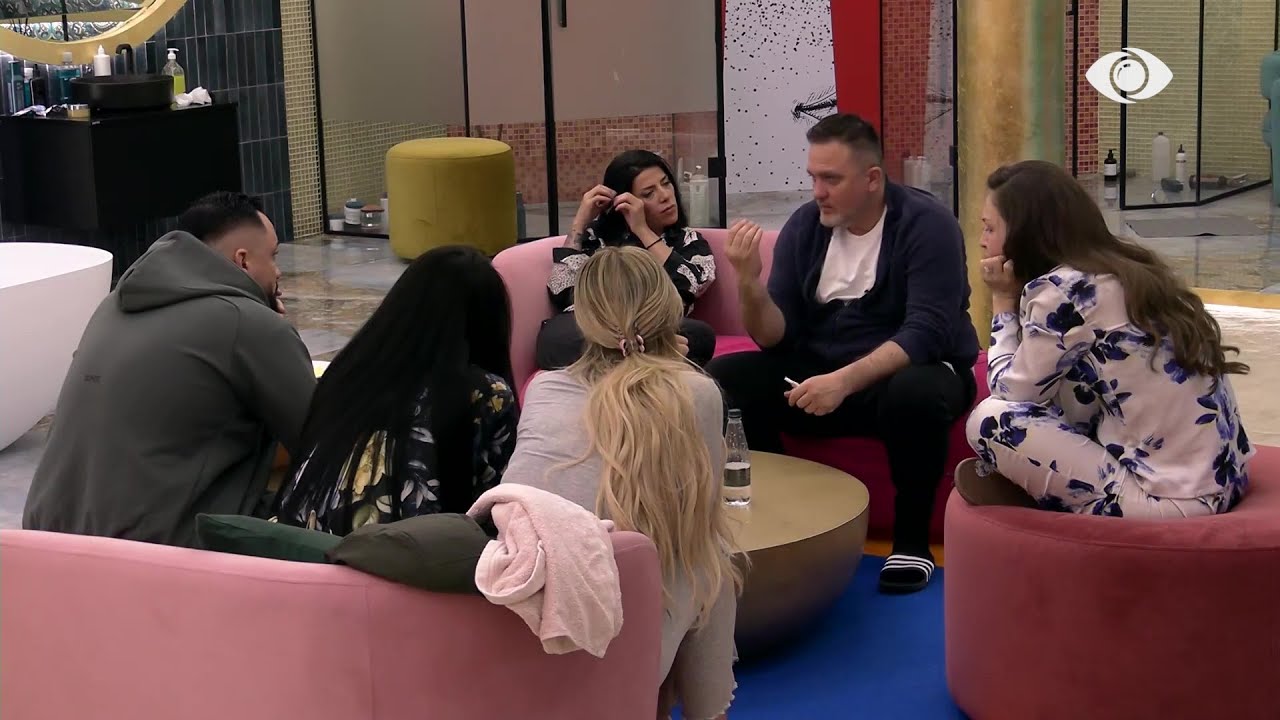 “Ishte pa fishek në gojë”/ Me banorët e rinj, Juliani komenton Romeon