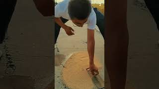 Download lagu Teknik efisien menambal beton yang berlubang menggunakan pasir khusus #shorts mp3