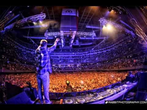 Dash Berlin - Live Birmingham 2013 - City of Dreams + Born Slippy + Better Off Alone + Apollo Lights