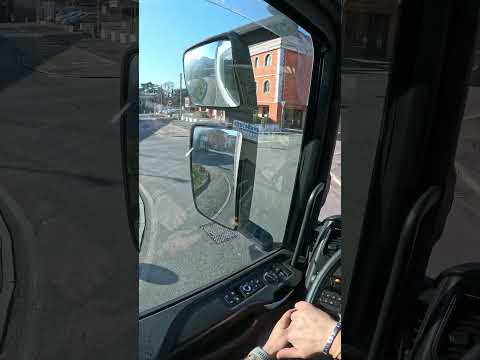 Ultimo in rotonda #camion #camionista #truck #lavoro