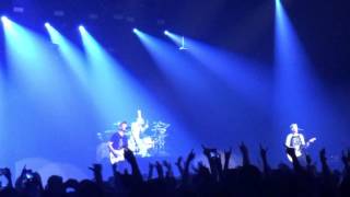 Blink-182 - Built This Pool : Live @ The Joint at Hard Rock