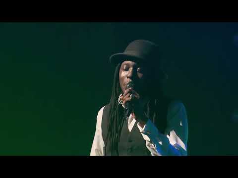 Faada Freddy - No Woman No Cry (Olympia de Paris)
