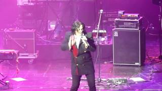 Marillion  - Cover My Eyes - 03/05/2016 (06 de 20 videos)