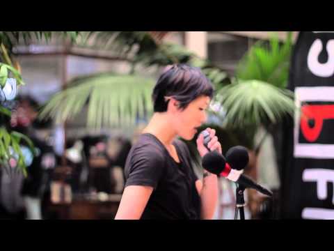 95bFM Breakfast Club: Lttle Phnx