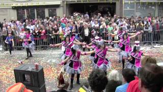 preview picture of video 'Merelbeke 2014  - Carnaval  - De Kwenenbossers'