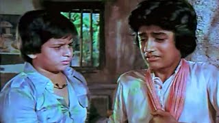 Download lagu अमिताभ बच्चन और अमजद खान का बचपन का बेहद इमोशनल सीन mp3 Download lagu अमिताभ बच्चन और अमजद खान का बचपन का बेहद इमोशनल सीन mp3
