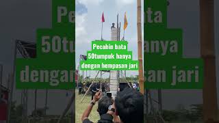 Download lagu Atraksi pecahin batu bata 50tumpuk, #shortsviral mp3