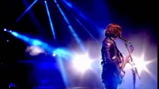 Arctic Monkeys - She&#39;s thunderstorms ( Live at Glastonbury 2013)