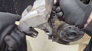 NO SCANNER DIY How to replace brake pads on a vehicle with an electronic parking brake at home