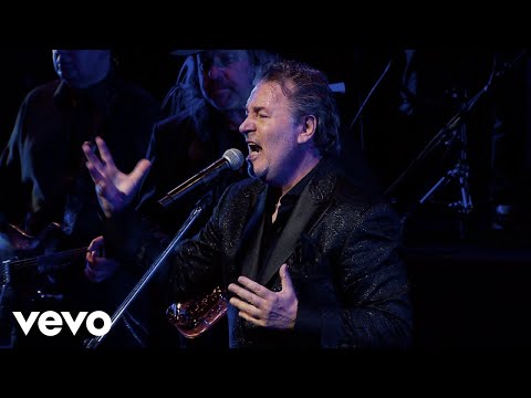 Videoclip de Mi Sombra en la Pared (Vivo) — Miguel Mateos