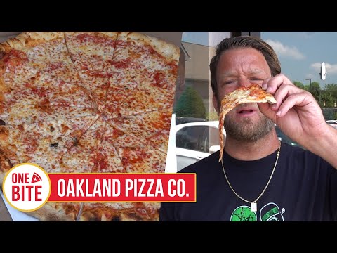 Barstool Pizza Review - Oakland Pizza Co. (South Windsor, CT)