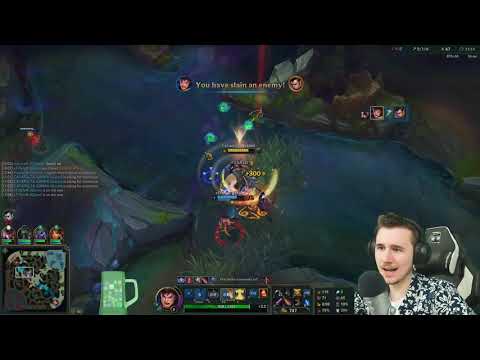 GUARDA COME GIRA STO GAREN - League of Legends ITA #960