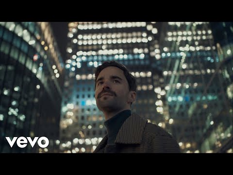 Gizmo Varillas - Still Holdin' On (Official Video)