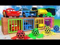McQueen, Police Car, Excavator, Bus Guess The Right Door Guess ESCAPE ROOM CHALLENGE Car Cage Game