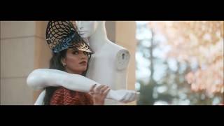 Lali - Besarte Mucho מתורגם לעברית