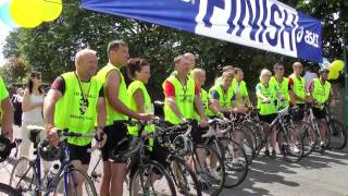 preview picture of video 'Lee Bonsall Memorial Bike Ride, Whitby to Warsop.'