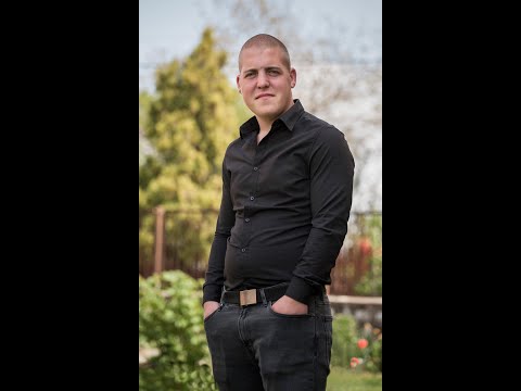 Illés Tamásnak 25 Születésnapjára Családjától