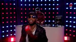 Tinie Tempah: Mashup: No Letting Go - Text From My Ex - Girls Like (live bij Q)