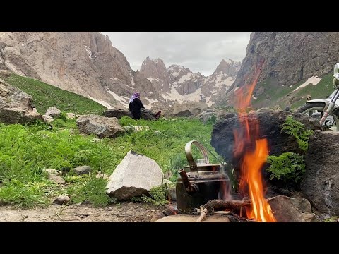 Xeribiye - Razaq Harki 💐 Kürtçe Harika Dertli Duygulu Şarkı [ KÜRTÇE YENİ ŞARKI ]
