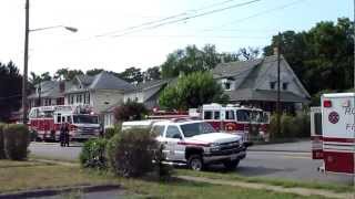 preview picture of video 'Roanoke City, Orange Avenue - House Fire - Onscene - 7/30/12'