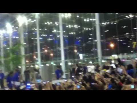 [Fancam] 121004 Super Junior at Suvarnabhumi Airport