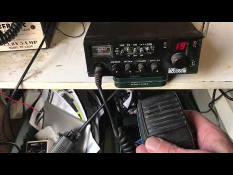 Sapphire X4000 - 40 Channel FM CB Radio