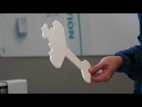 AOL-1070 mode small digital cutting machine for packing industry(paperboard/cardboard)