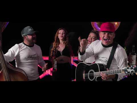 En Las Playas Al Millón - Ahijados Del Rancho (Video Oficial)