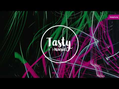 Amero, WOXX - Lights on Me