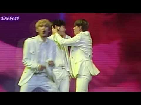 [180407] Hyunbin x Donghan (Komuhodu/Hyunhan) moment at Joyful Days in Jakarta