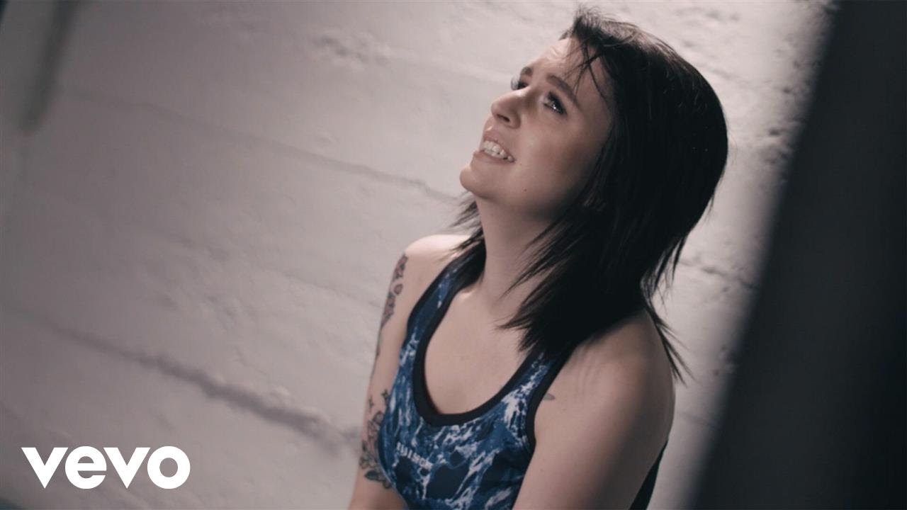 Emma Blackery — Magnetised