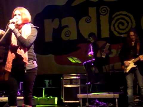 Čechomor & Iva Marešová Brno Megakoncert 1.12.2012 Holubička