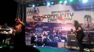 Download lagu WOW EET SJAHRANIE DAN VAN HALEN Don' tell me (what love can do) With Borneo rocks mp3 Download lagu WOW EET SJAHRANIE DAN VAN HALEN Don' tell me (what love can do) With Borneo rocks mp3