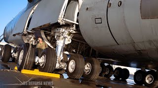 Here's What It Takes to Change 28 Tires on the U.S. Air Force's Largest Plane