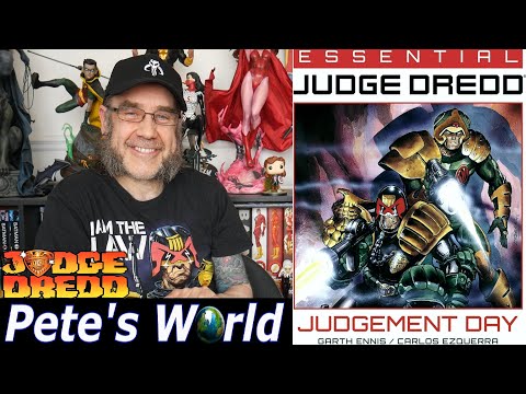 2000 AD - Essential Judge Dredd: Judgement Day, Dredd & Strontium Dog, Johnny Alpha