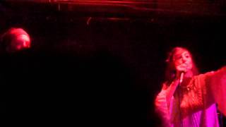 Nico Vega So so Fresh LIVE