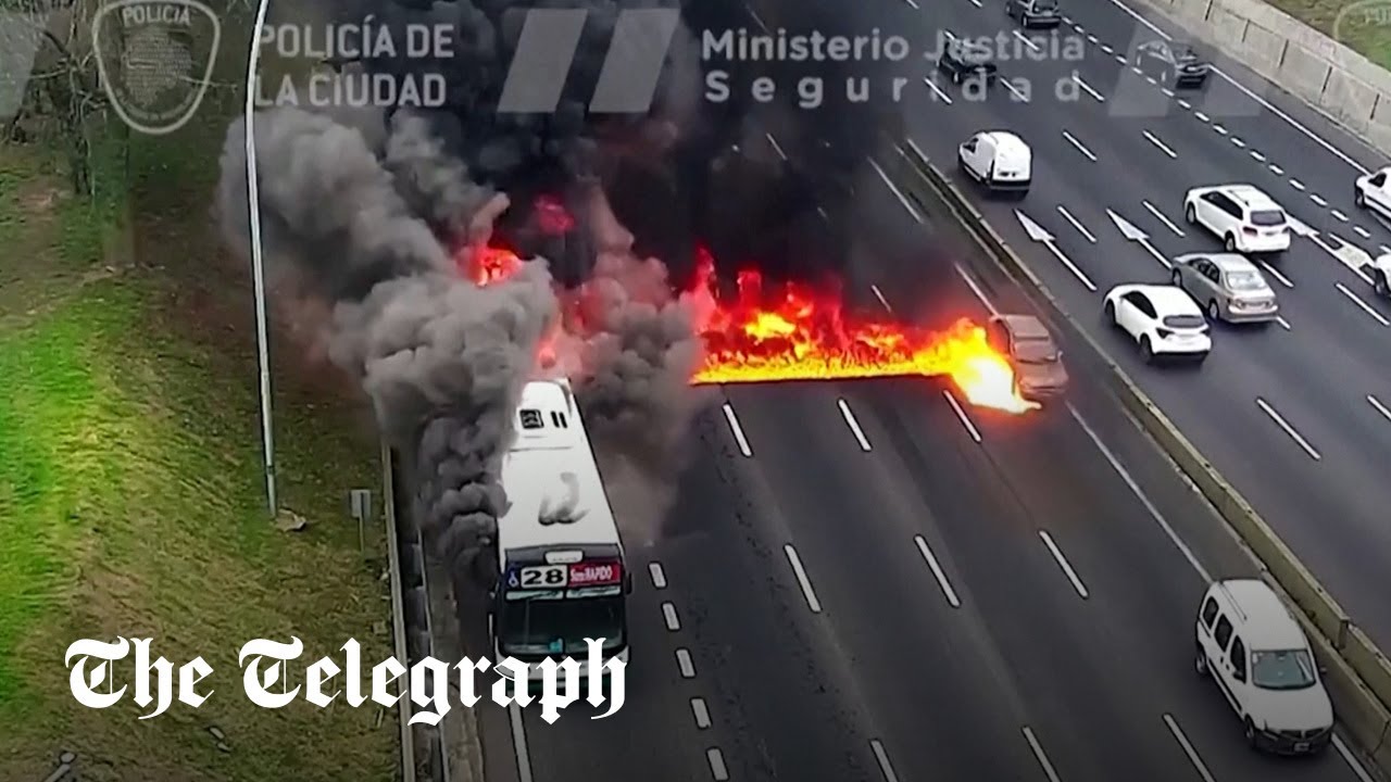 Watch: Passengers flee as fire engulfs bus in Argentina - Vimarsana News
