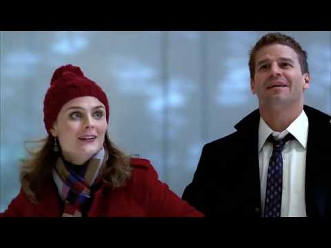 Bones 4x13 - skating scene