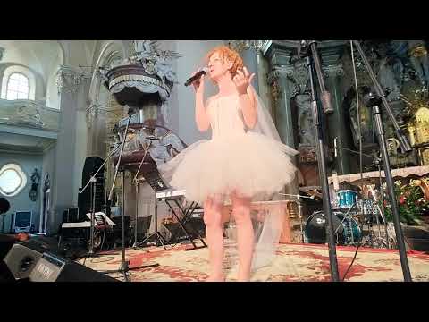 Polonijny Festiwal Polskiej Piosenki - koncert w Korfantowie