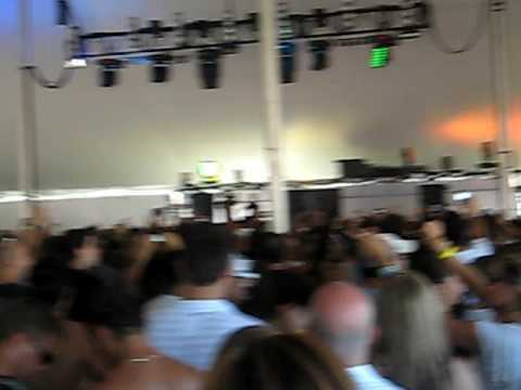 Chris Lake Drops it Hard with Mashup Of "Finally" and "Changes"!