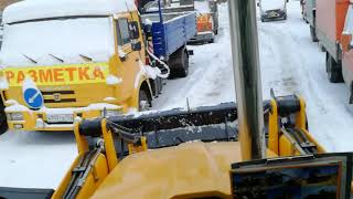 preview picture of video 'Вожу снег на JCB 4cx'