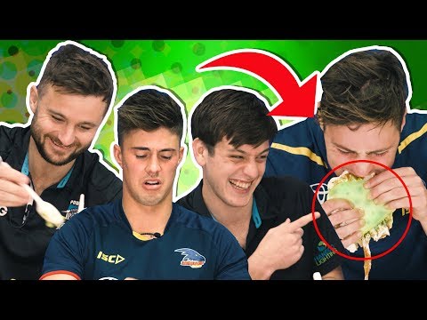 [TRY NOT TO THROW UP!!!] AFL'S GROSS Mystery Sandwich Challenge! 🤢
