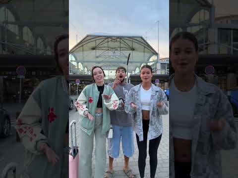 On a déposé Emy à la gare elle rentre à Marseille 😭