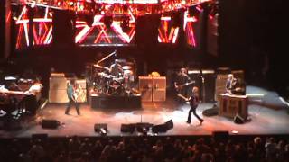 Tom Petty (Xcel Center 6-22-10) - Drivin down to Georgia